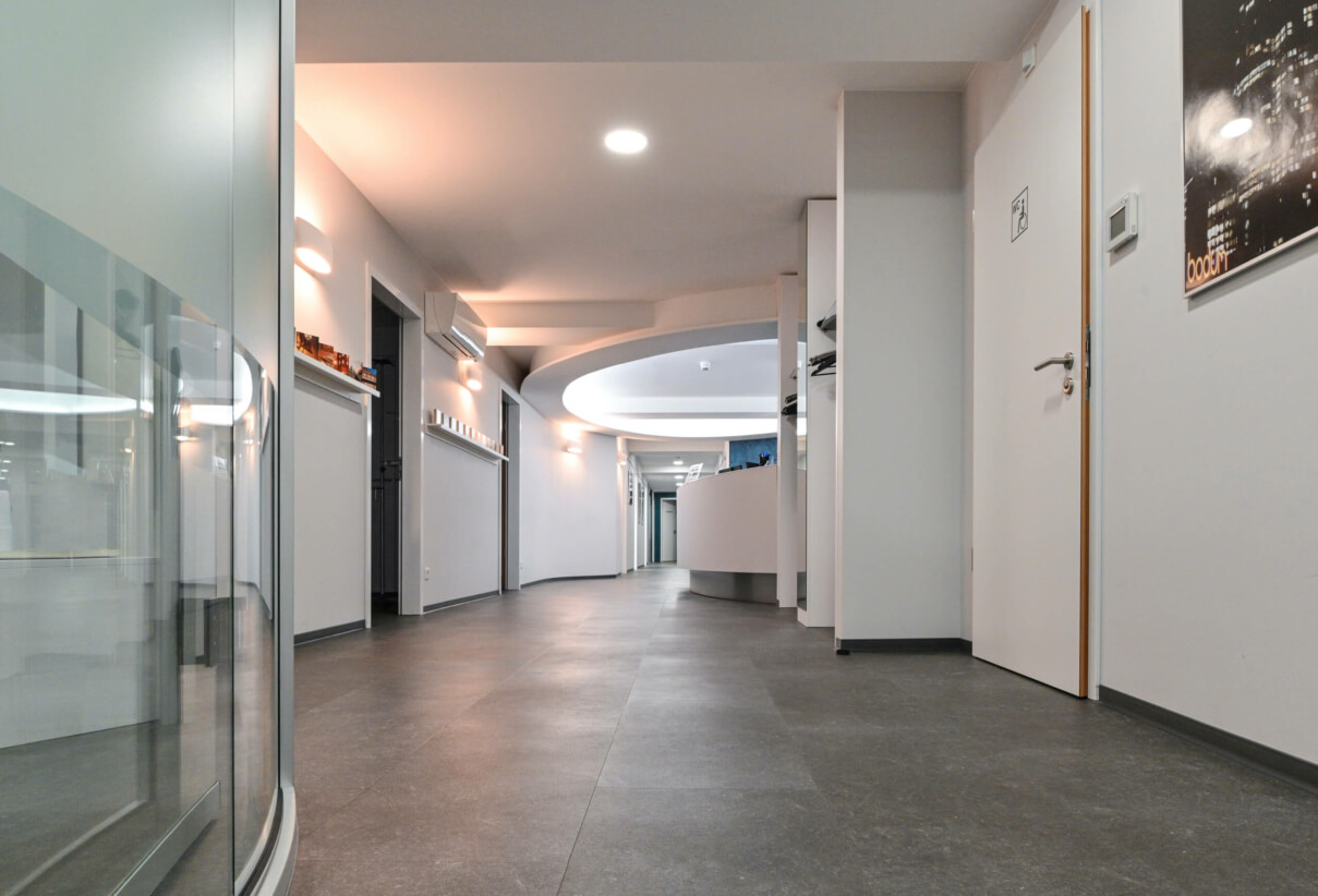 Eingangsbereich der Praxis MainMed MVZ in der Kaiserstraße